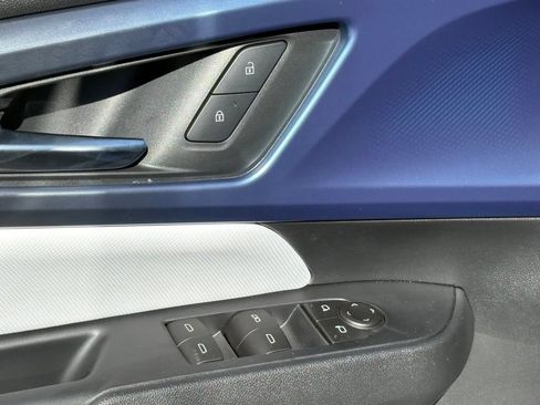 New 2026 Chevrolet Equinox EV LT AWD/4WD image 29