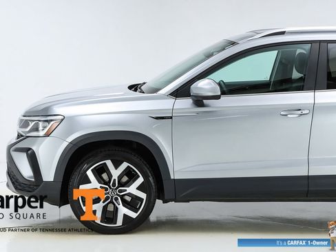 Used 2023 Volkswagen Taos SEL AWD/4WD image 41