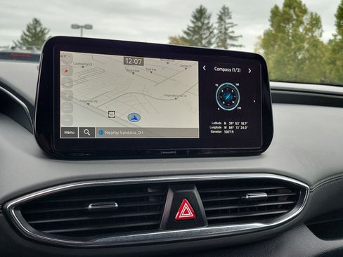 Used 2023 Hyundai Santa Fe SEL image 26