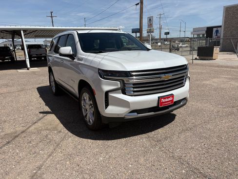 Used 2024 Chevrolet Tahoe High Country w/ Premium Package AWD/4WD image 9