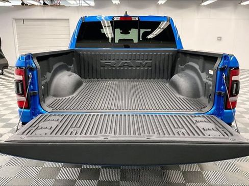 Used 2023 RAM 1500 Big Horn AWD/4WD image 32