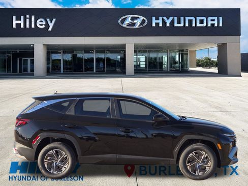 New 2026 Hyundai Tucson Blue SE AWD/4WD image 3