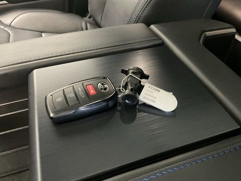 Used 2026 Toyota Sequoia Platinum AWD/4WD image 24