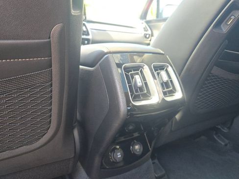 Used 2021 Kia Sorento SX AWD/4WD image 28
