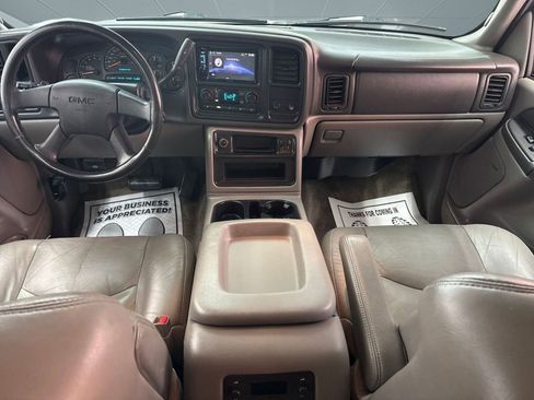 Used 2003 GMC Yukon XL SLT w/ 1SC Preferred Equipment Group image 14