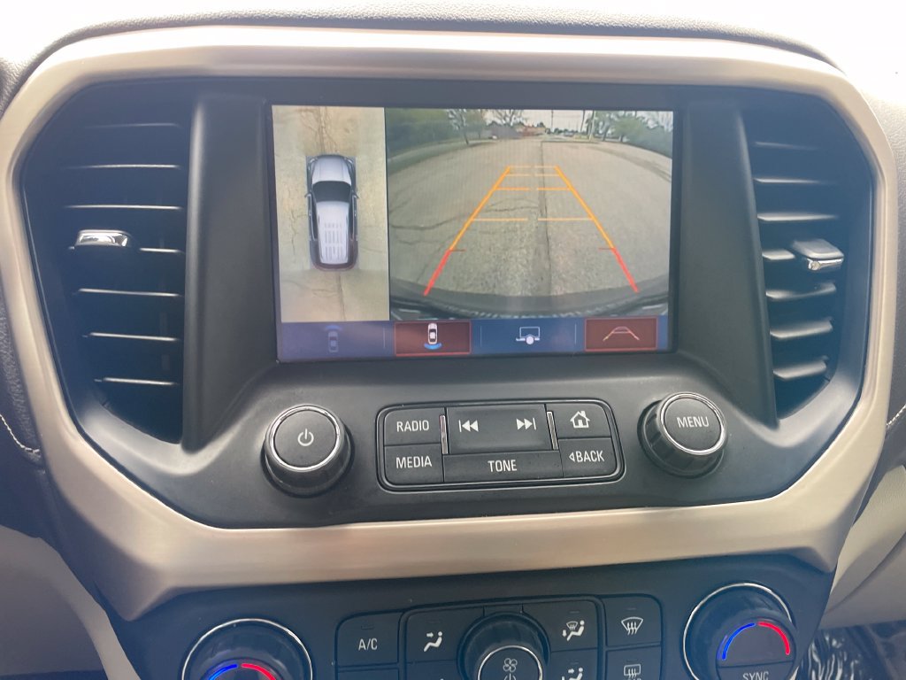 Used 2019 GMC Acadia Denali w/ Technology Package FWD image 20