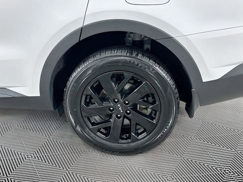 Used 2022 Kia Sorento S AWD/4WD image 29
