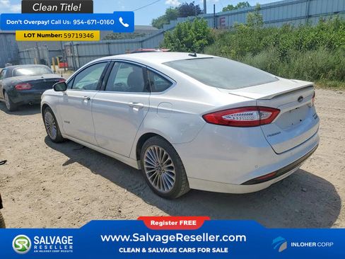 Used 2014 Ford Fusion Titanium FWD image 3