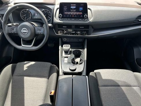 Used 2023 Nissan Rogue SV AWD/4WD image 14