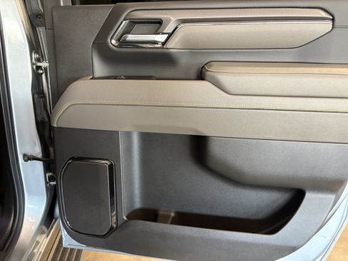 Used 2024 Chevrolet Silverado 2500 ZR2 w/ ZR2 Bison Edition image 34