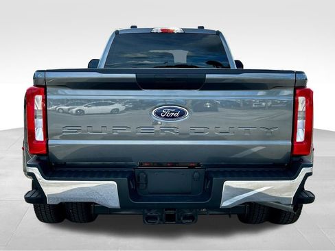 Used 2026 Ford F350 XLT image 7