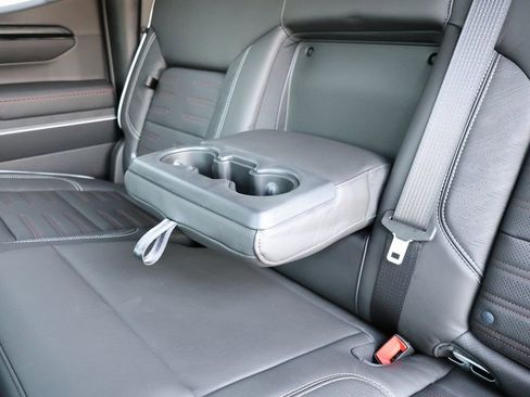 New 2025 GMC Sierra 1500 AT4X image 32