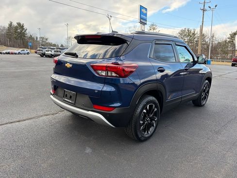 Used 2022 Chevrolet TrailBlazer LT w/ Convenience Package image 8