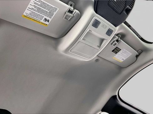 Certified 2024 Ford Escape Active AWD/4WD image 22