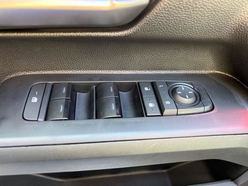 New 2025 Toyota Tacoma TRD Sport image 15