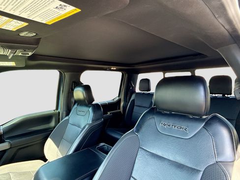 Used 2019 Ford F150 Raptor w/ Equipment Group 802A Luxury AWD/4WD image 26