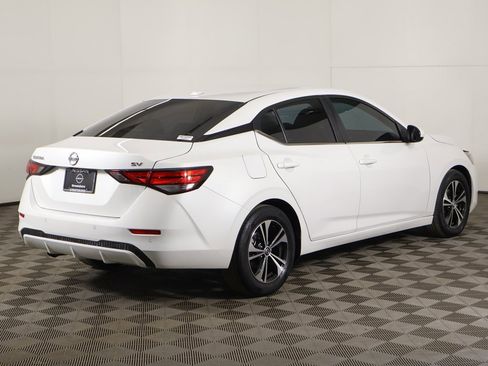 Used 2023 Nissan Sentra SV image 8