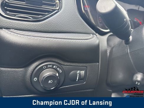 Used 2022 Dodge Durango SRT w/ Trailer Tow Group IV image 37