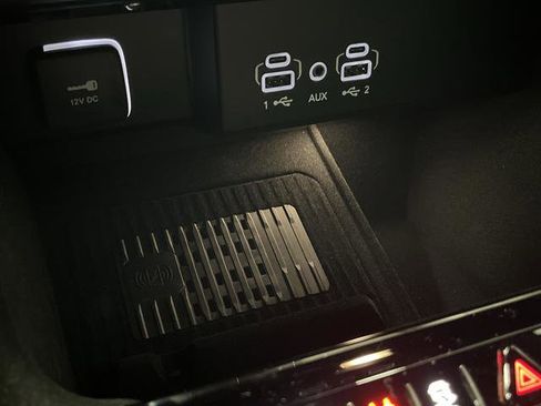 New 2026 Jeep Grand Wagoneer Limited image 24