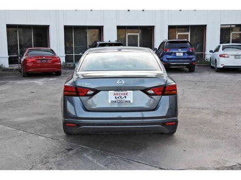 Used 2021 Nissan Altima 2.5 SV FWD image 6