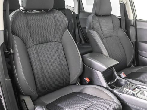 Used 2022 Subaru Forester Premium image 46