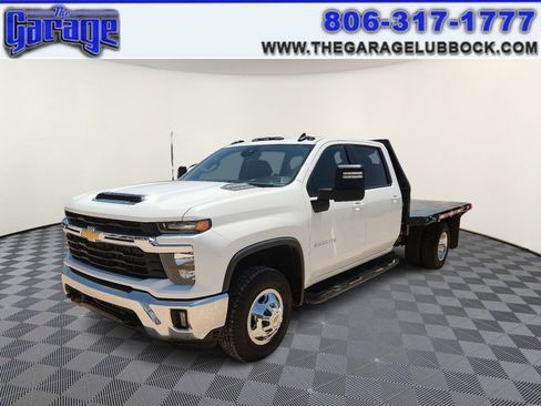 Used 2024 Chevrolet Silverado 3500 LT w/ Convenience Package AWD/4WD image 1