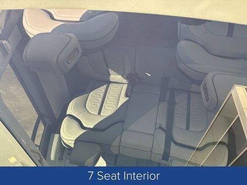 Used 2024 Rivian R1S Adventure image 21