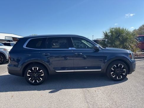 Used 2023 Kia Telluride SX Prestige image 4
