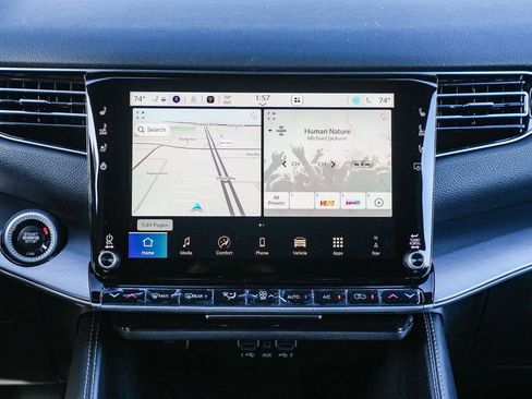 New 2026 Jeep Grand Wagoneer 4WD image 15