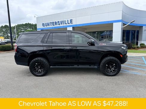 Used 2021 Chevrolet Tahoe Z71 w/ Luxury Package AWD/4WD image 4