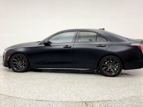 Used 2021 Cadillac CT4 V w/ Technology Package image 8