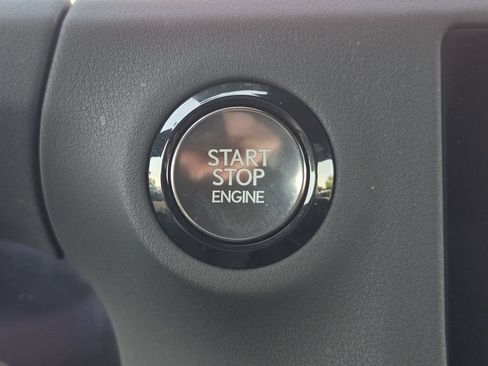 Certified 2025 Lexus GX 550 AWD/4WD image 21
