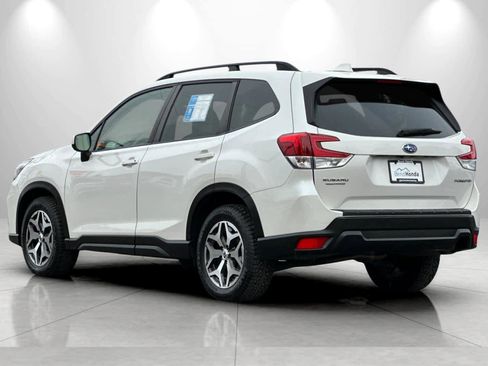 Used 2021 Subaru Forester Premium w/ Popular Package #1 AWD/4WD image 6