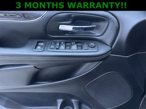 Used 2018 Dodge Grand Caravan SE image 10