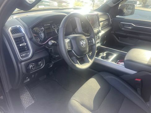 Used 2025 RAM 1500 Big Horn AWD/4WD image 4