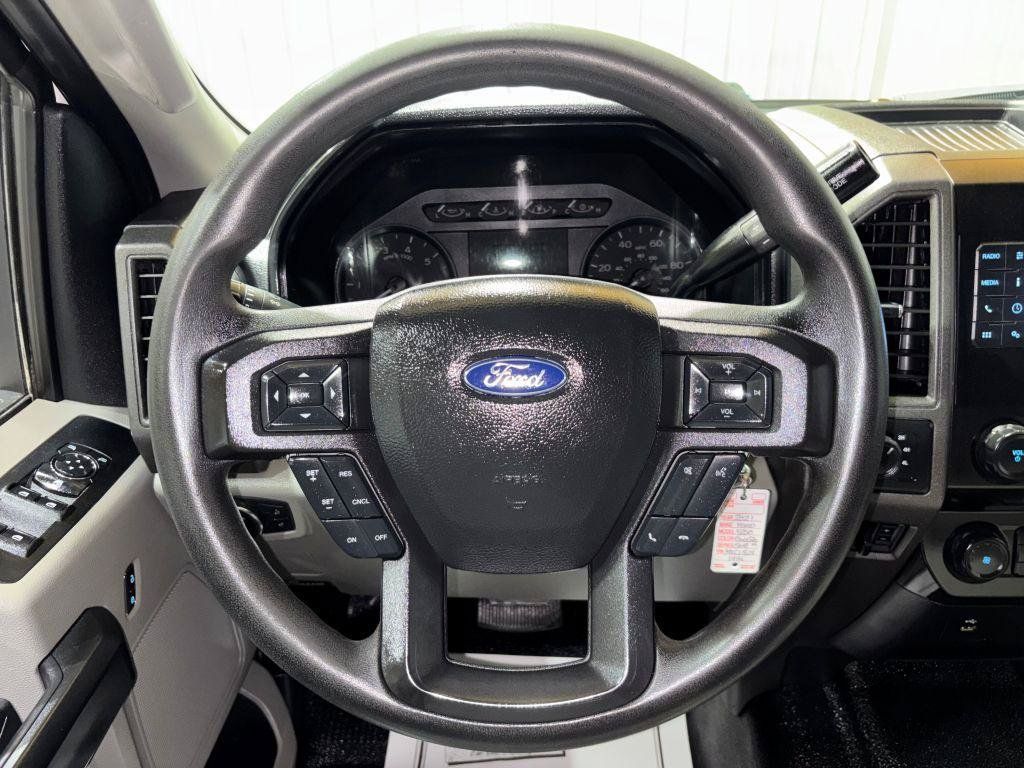 Used 2021 Ford F250 XL w/ Power Equipment Group AWD/4WD image 18