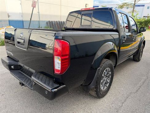 Used 2018 Nissan Frontier PRO-4X AWD/4WD image 21