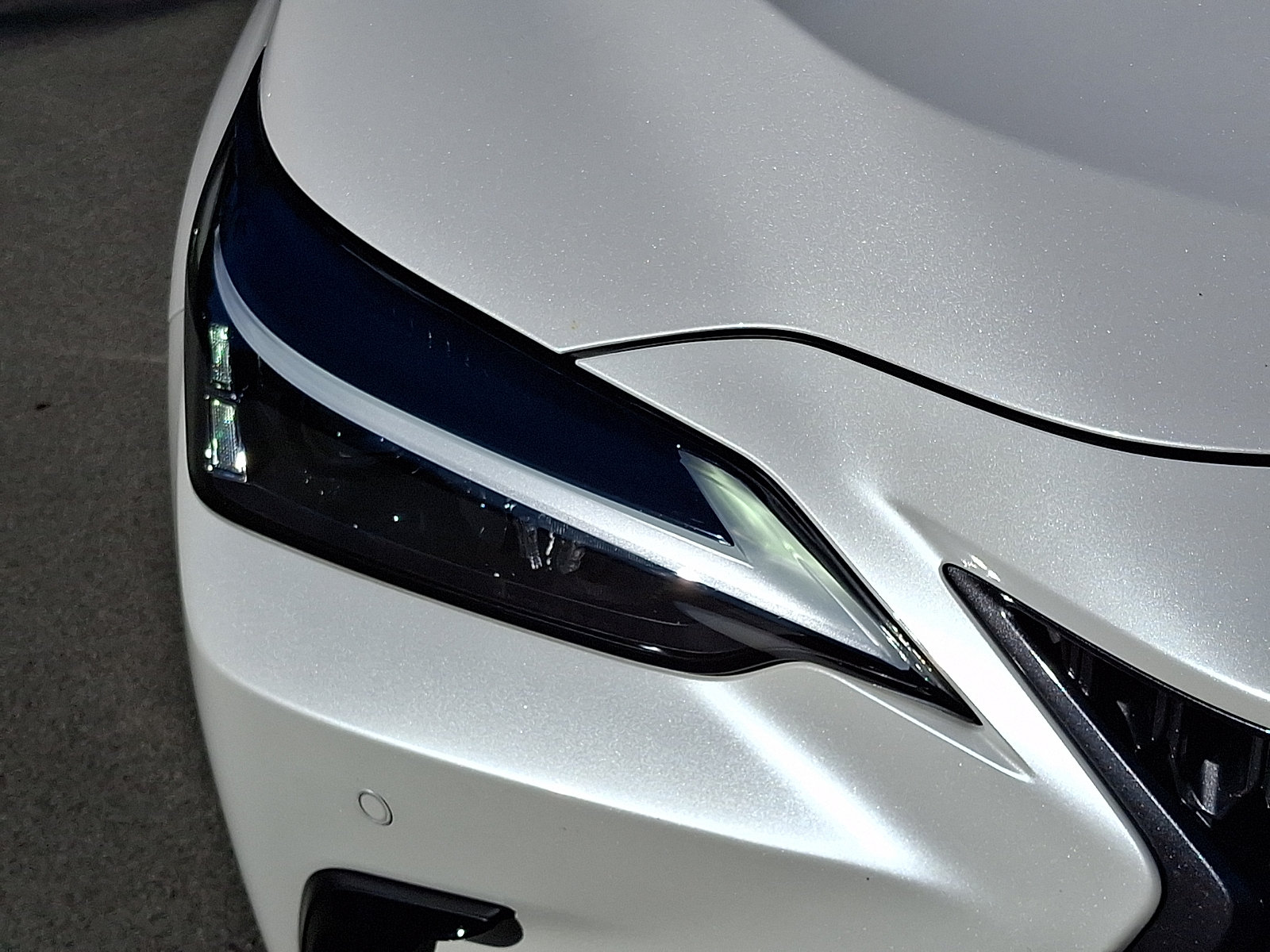 Certified 2025 Lexus NX 350 AWD w/ Cold Area Package image 9