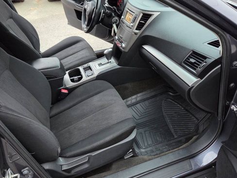 Used 2014 Subaru Outback 2.5i Premium AWD/4WD image 42