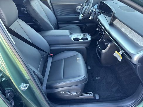 Used 2026 Hyundai Ioniq 9 SEL image 13