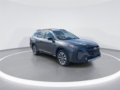 Certified 2025 Subaru Outback Limited image 2