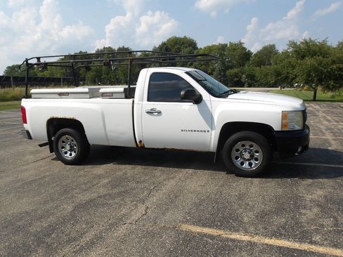 Used 2008 Chevrolet Silverado 1500 W/T image 1