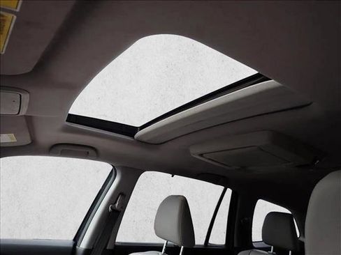 Used 2022 Honda Pilot Touring image 15