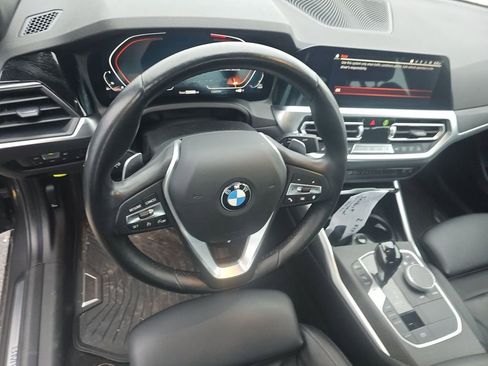 Used 2022 BMW 330i xDrive Sedan w/ Premium Package 2 AWD/4WD image 4