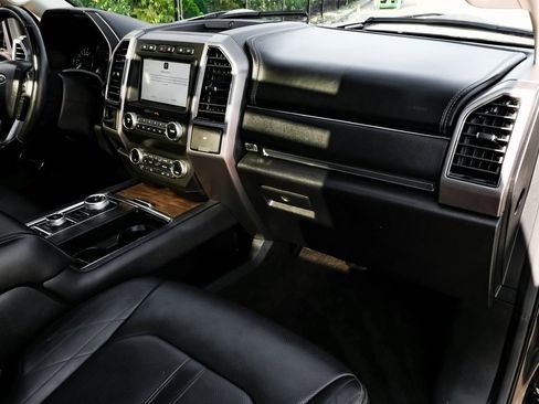 Used 2021 Ford Expedition Max Platinum image 14