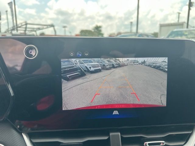 New 2026 Chevrolet Equinox LT FWD image 23