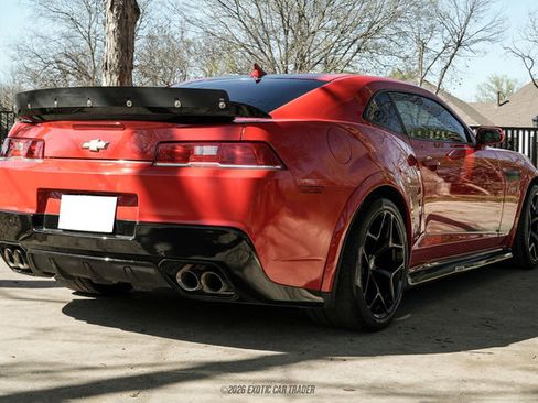 Used 2015 Chevrolet Camaro Z/28 RWD image 8
