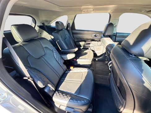 Used 2022 Kia Sorento SX image 27