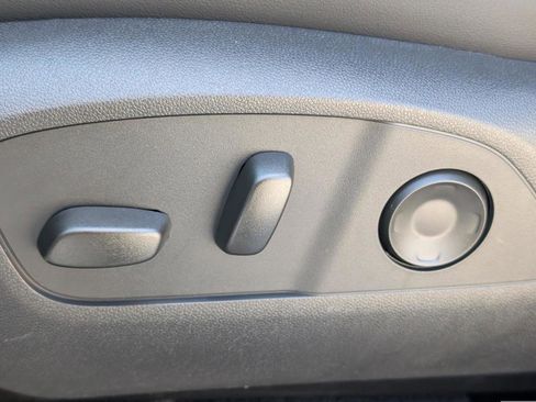 New 2026 Buick Enclave Sport Touring w/ Power Package image 19