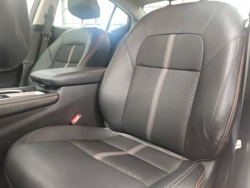 Used 2024 Nissan Altima 2.5 SR FWD image 14